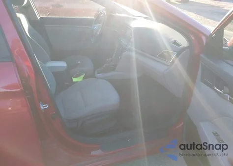 2017 Hyundai Elantra Se z USA, uszkodzony, nr VIN 5NPD84LFXHH071402